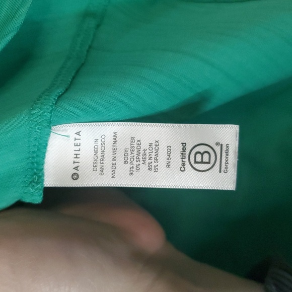 Athleta Crosscurrent UPF 50+ Jacket Size Small Green Ruched Back Pocket - Picture 8 of 13